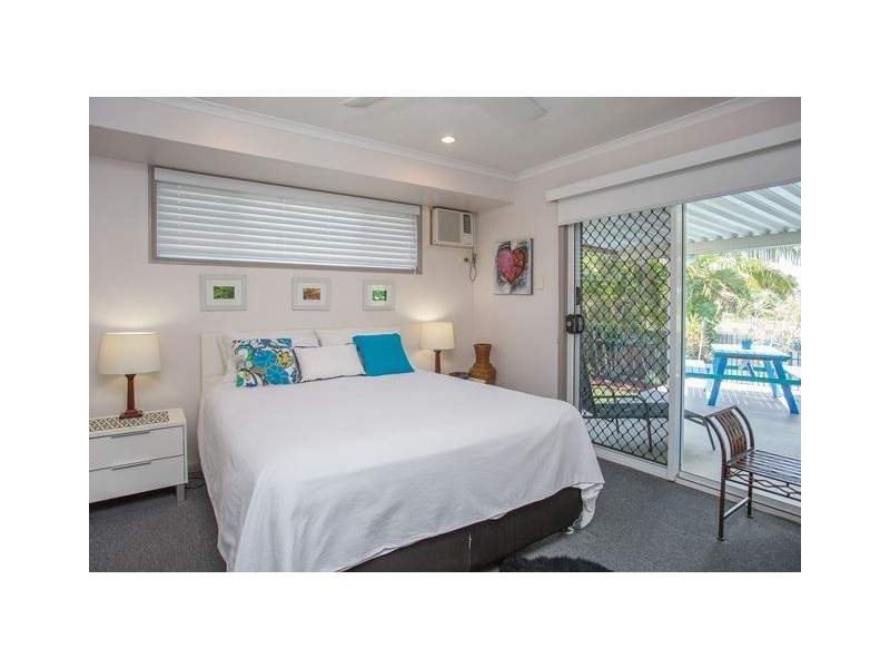87 Slater Avenue, Blacks Beach QLD 4740