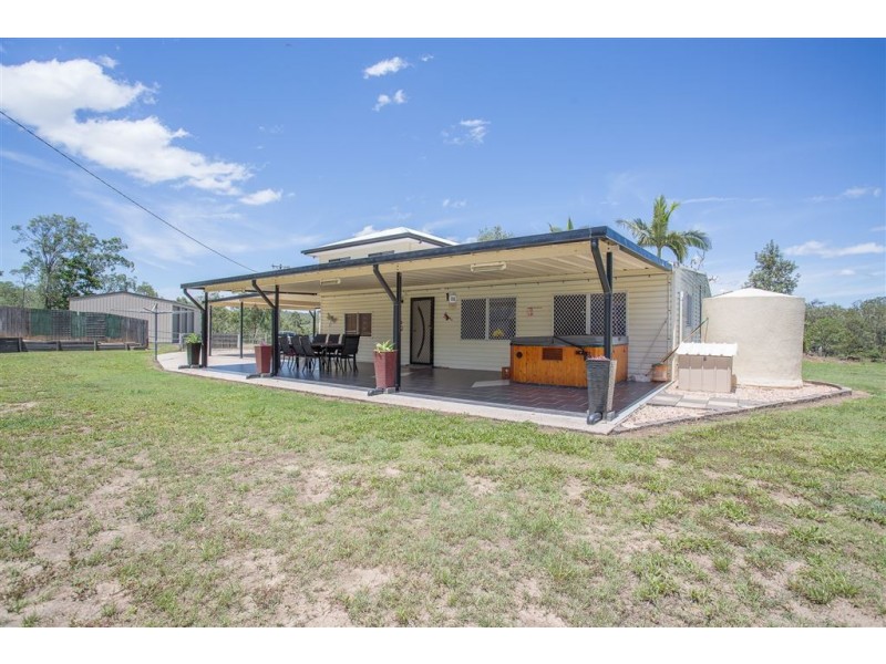 68 Zunkers Road, Hampden QLD 4741