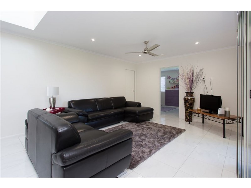 68 Zunkers Road, Hampden QLD 4741