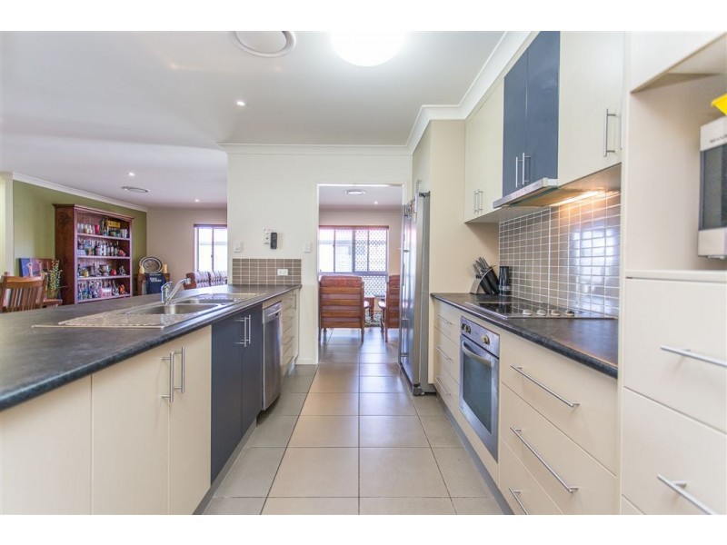 15 Malone Drive, Andergrove QLD 4740