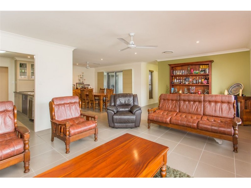 15 Malone Drive, Andergrove QLD 4740
