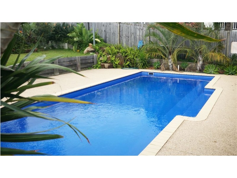 25 Sologinkins Road, Rural View QLD 4740