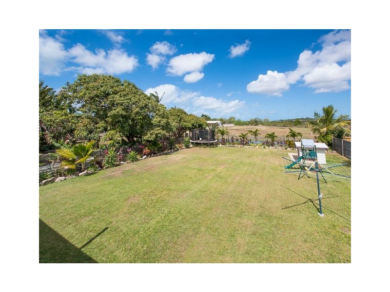 31 Bezzina Court, Bucasia QLD 4750