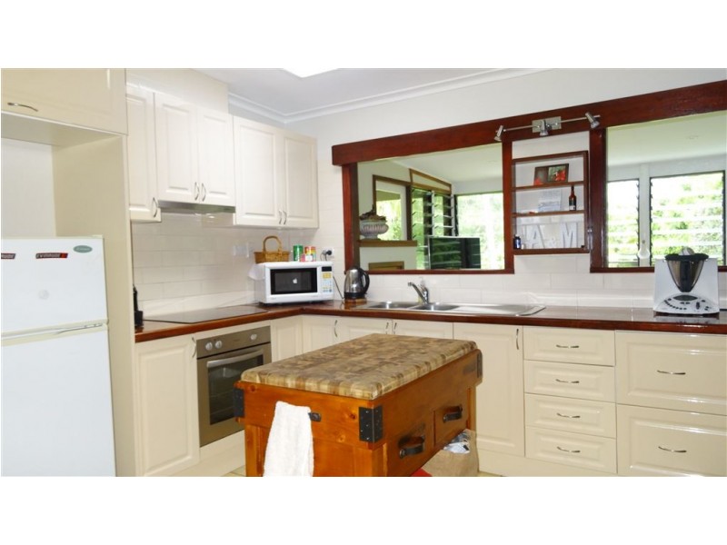 190B Windward Way, Shoal Point QLD 4750
