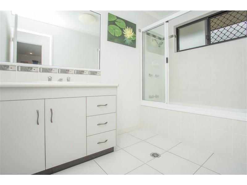 5 Cutler Drive, Beaconsfield QLD 4740