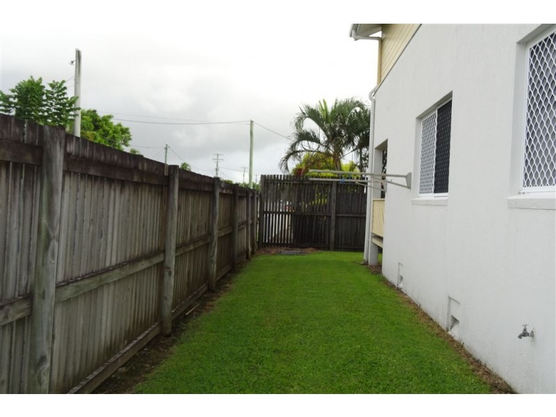 7/19 Shaw Street, Mackay QLD 4740