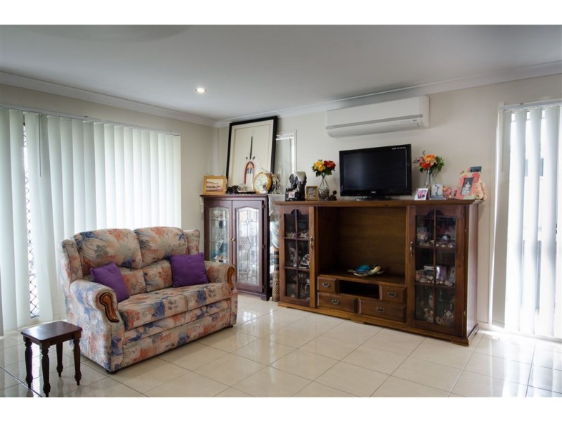 77 Scarborough Circuit, Blacks Beach QLD 4740