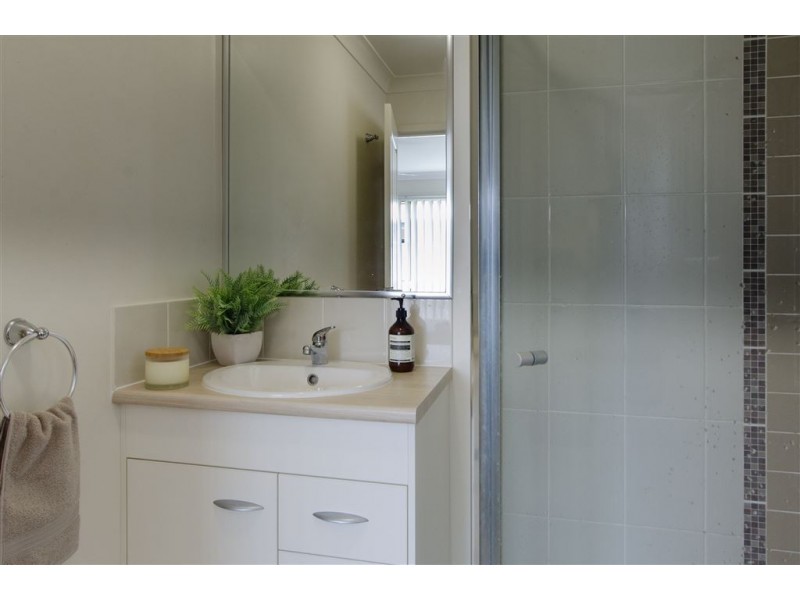 77 Scarborough Circuit, Blacks Beach QLD 4740