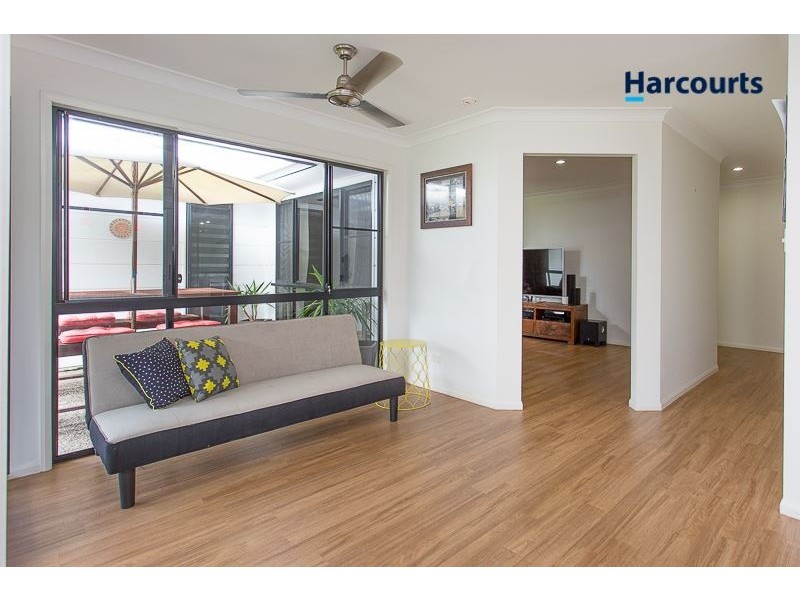55 Montgomery Street, Rural View QLD 4740