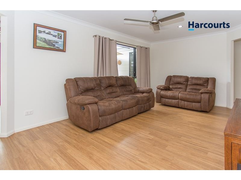 55 Montgomery Street, Rural View QLD 4740