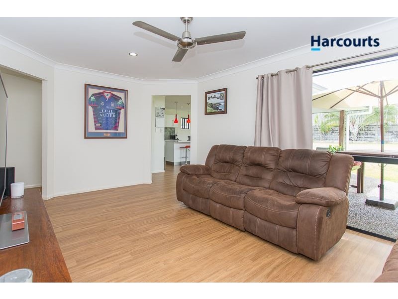 55 Montgomery Street, Rural View QLD 4740