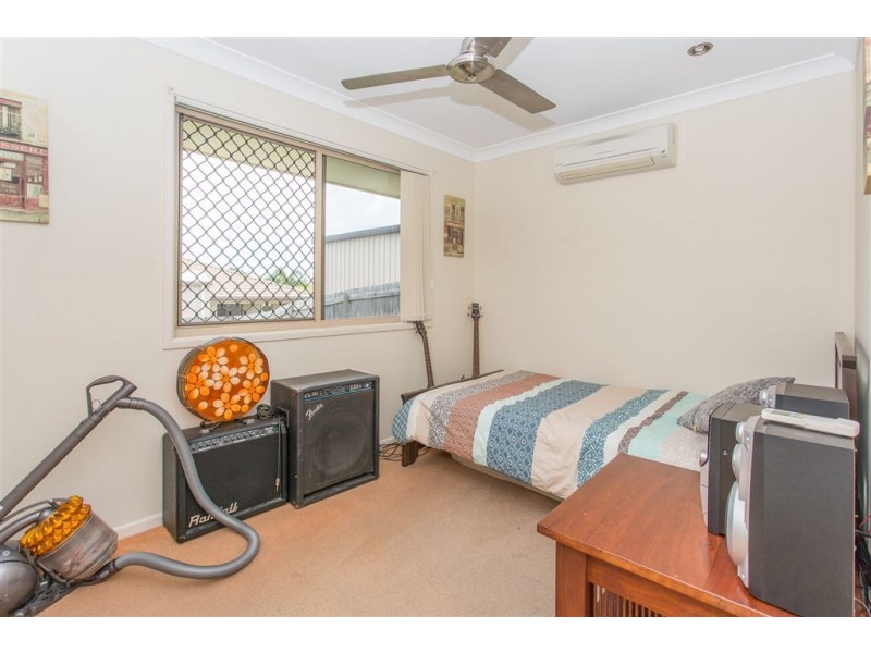 10 Cooper Court, Rural View QLD 4740