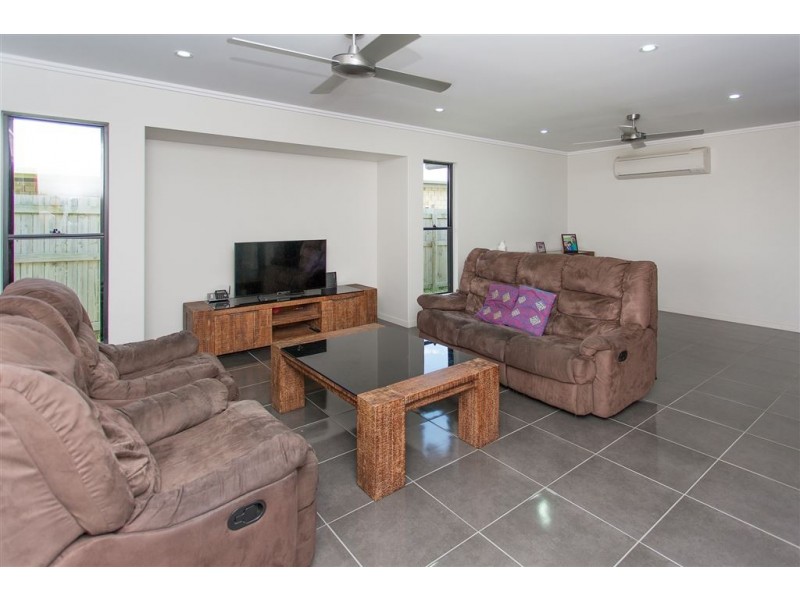 85 Canecutters Drive, Ooralea QLD 4740