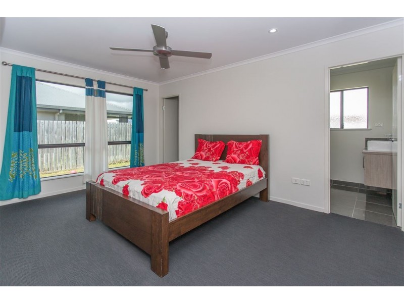 85 Canecutters Drive, Ooralea QLD 4740