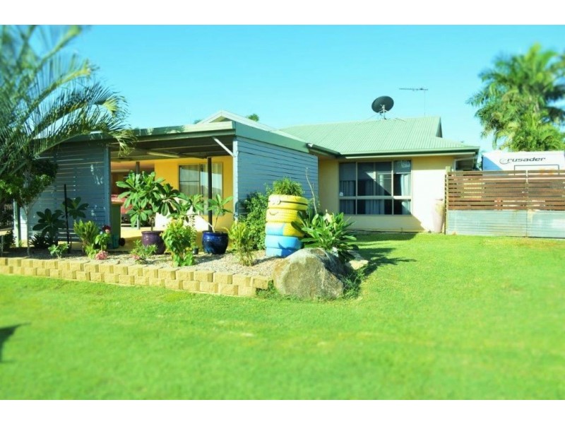 9 Riverleigh Drive, North Mackay QLD 4740