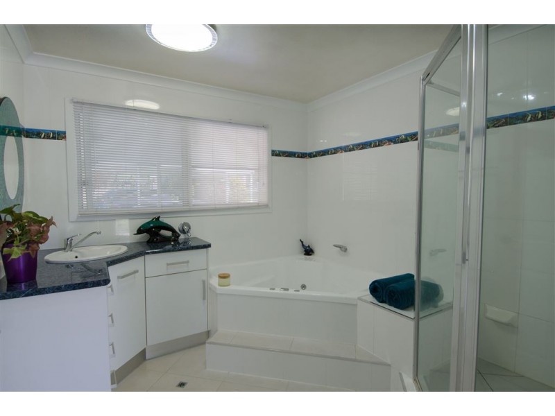 549 Middle Creek Road, Sarina QLD 4737