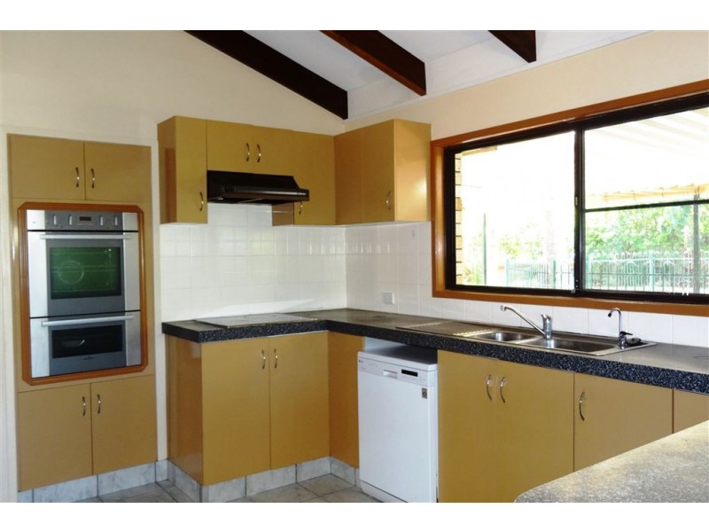 20 Crispin Drive, Mount Pleasant QLD 4740