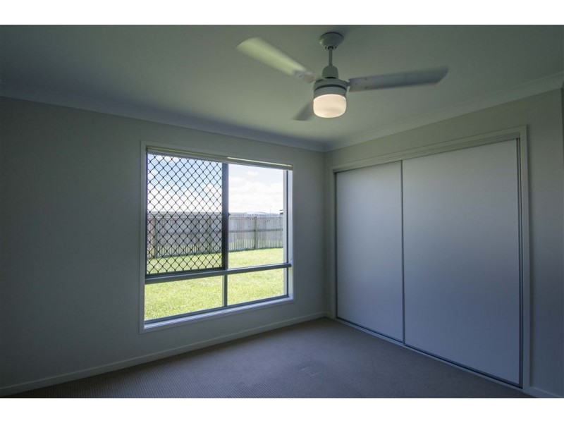 6 Parklane Crescent, Beaconsfield QLD 4740