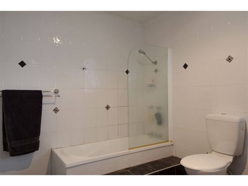 5 Farmer Street, Mount Pleasant QLD 4740