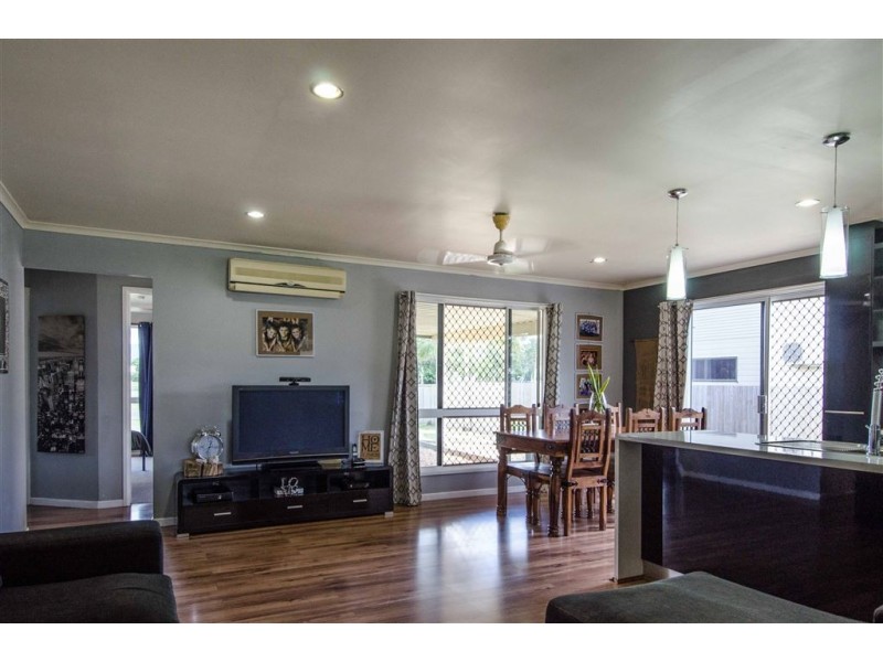 55 Alexandra Street, Mirani QLD 4754