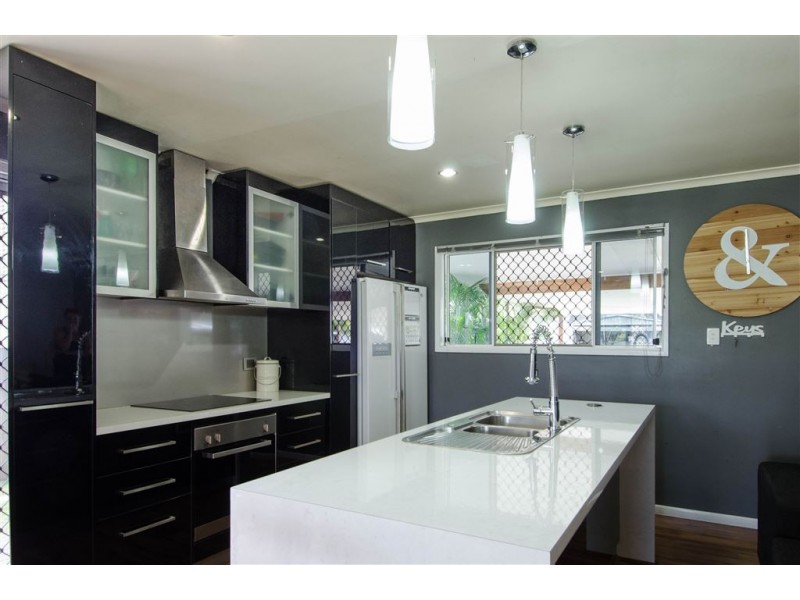 55 Alexandra Street, Mirani QLD 4754