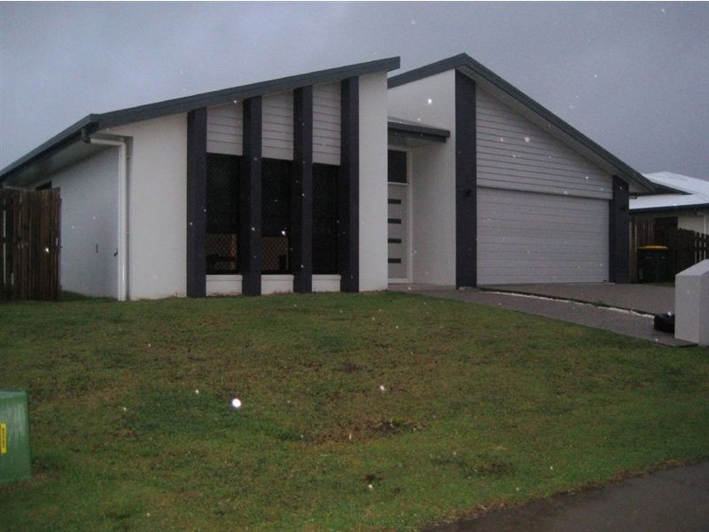 46 Gingham Street, Glenella QLD 4740