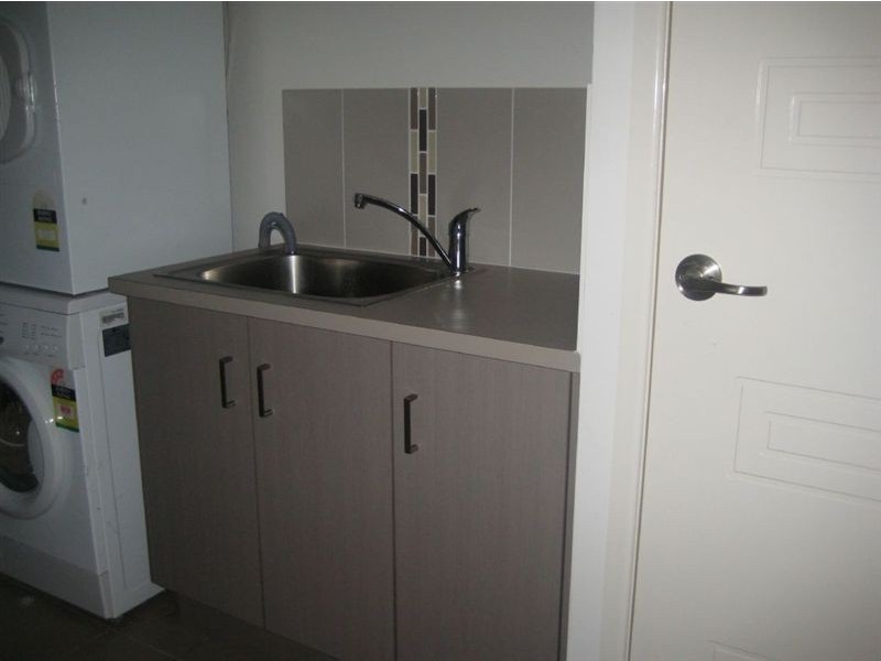 46 Gingham Street, Glenella QLD 4740