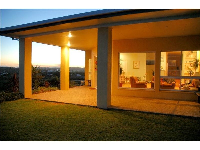 58 Ian Wood Drive, Dolphin Heads QLD 4740