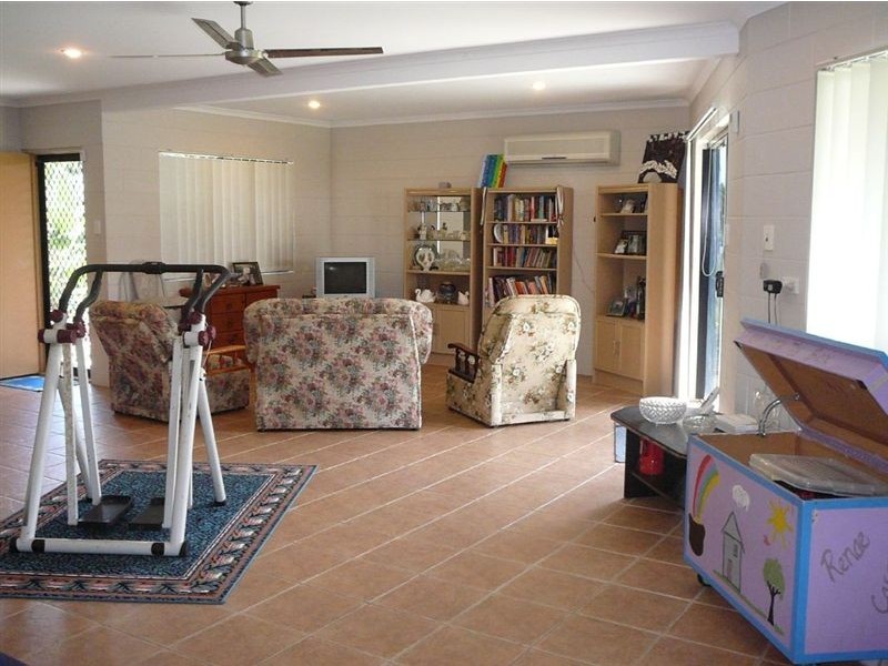 18 Blue Beach Boulevard, Haliday Bay QLD 4740