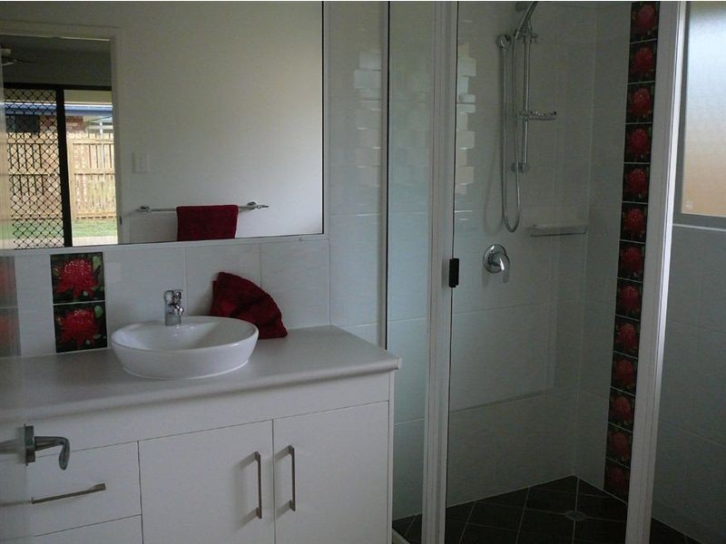 36 Dolphin Drive, Bucasia QLD 4750