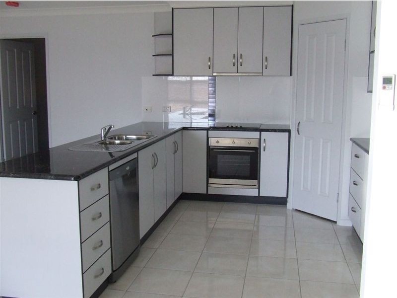 6 Ruddell Close, Marian QLD 4753