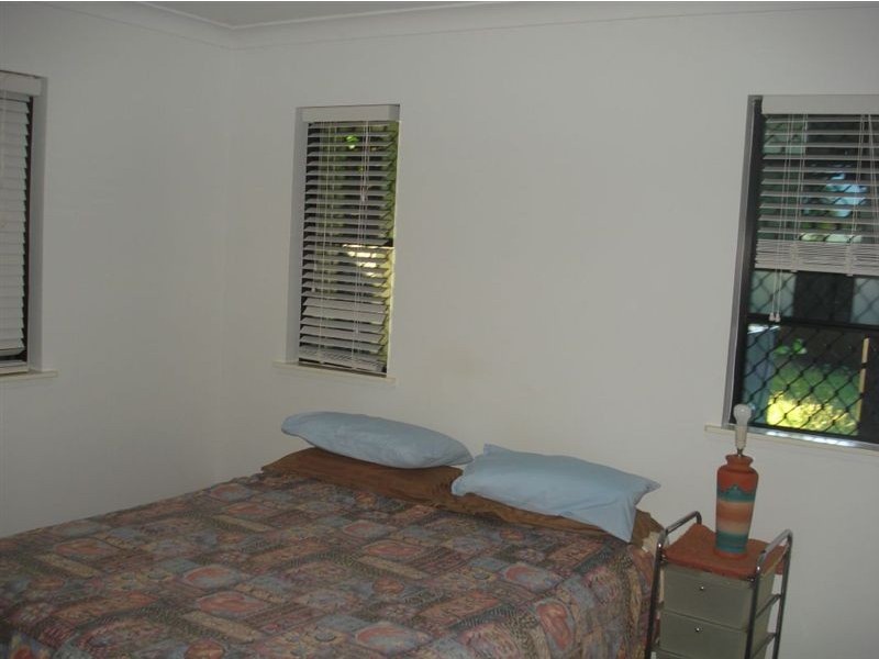 1/1 Quail St, Slade Point QLD 4740