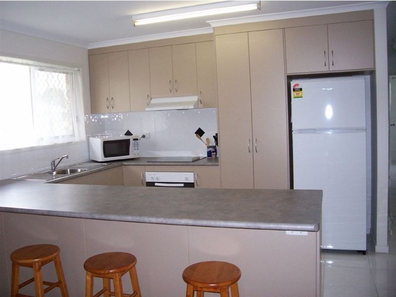 4 Azalea Court, Beaconsfield QLD 4740