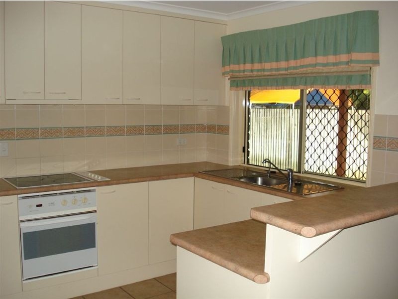 13 Patricia Drive, Beaconsfield QLD 4740