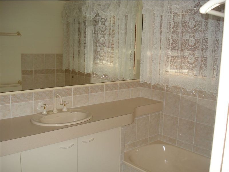 13 Patricia Drive, Beaconsfield QLD 4740