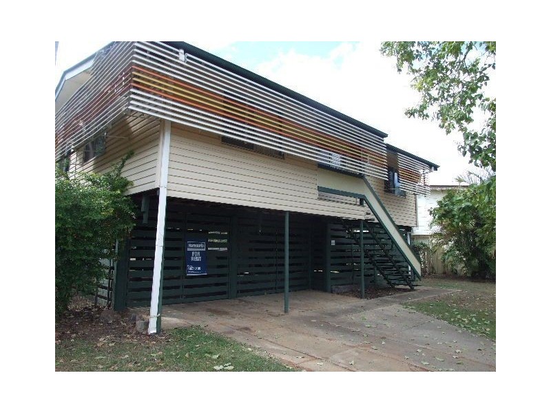 21 McCool, Moranbah QLD 4744