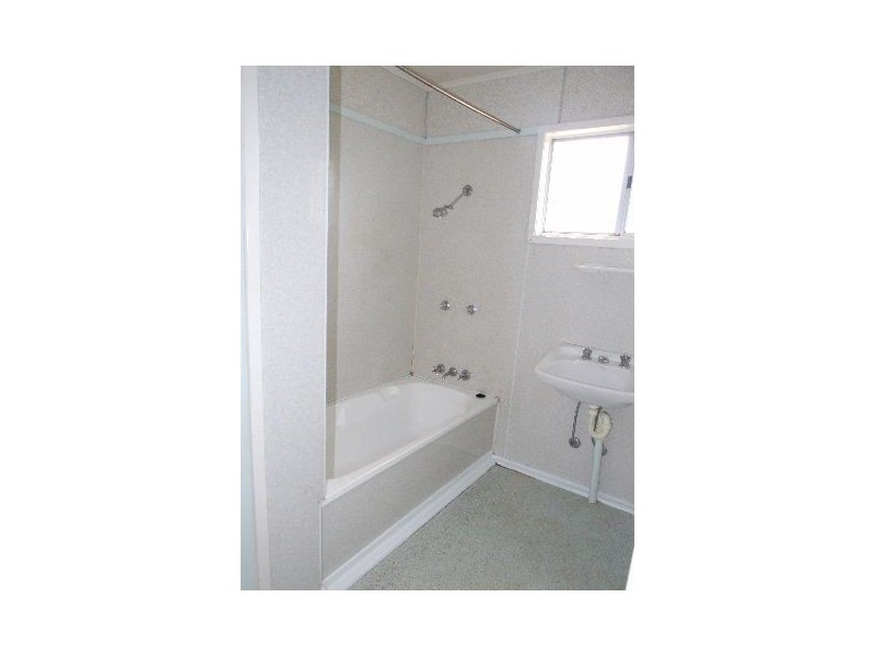 21 McCool, Moranbah QLD 4744