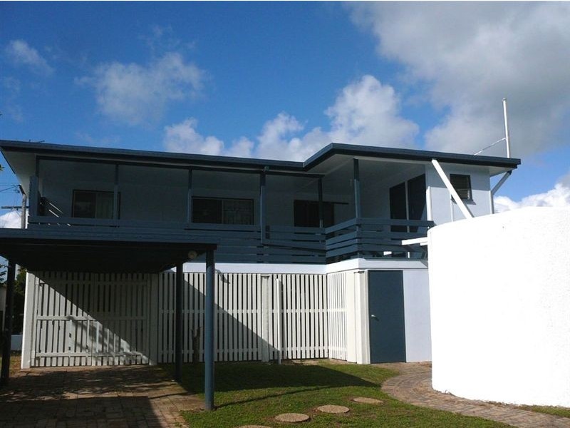 11 Pilchowski Street, Seaforth QLD 4741