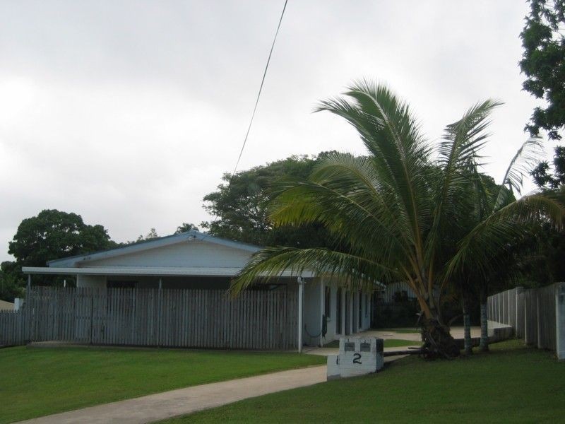 1/2 Kinnon Street, Glenella QLD 4740