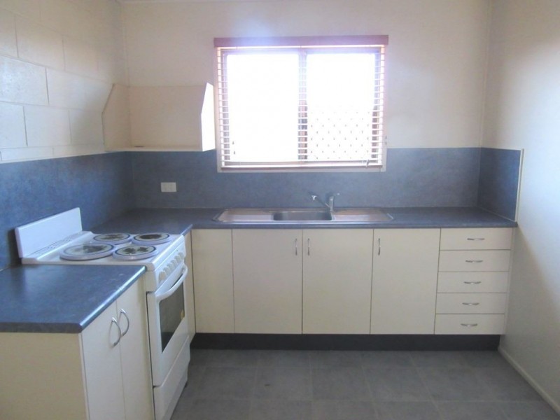 2/22 Ulanda Drive, South Mackay QLD 4740