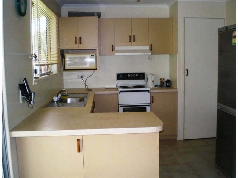 2 Delma Street, Andergrove QLD 4740