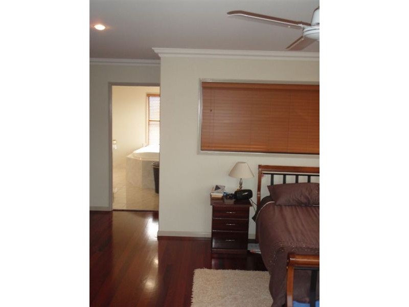 54 Monash Way, Ooralea QLD 4740