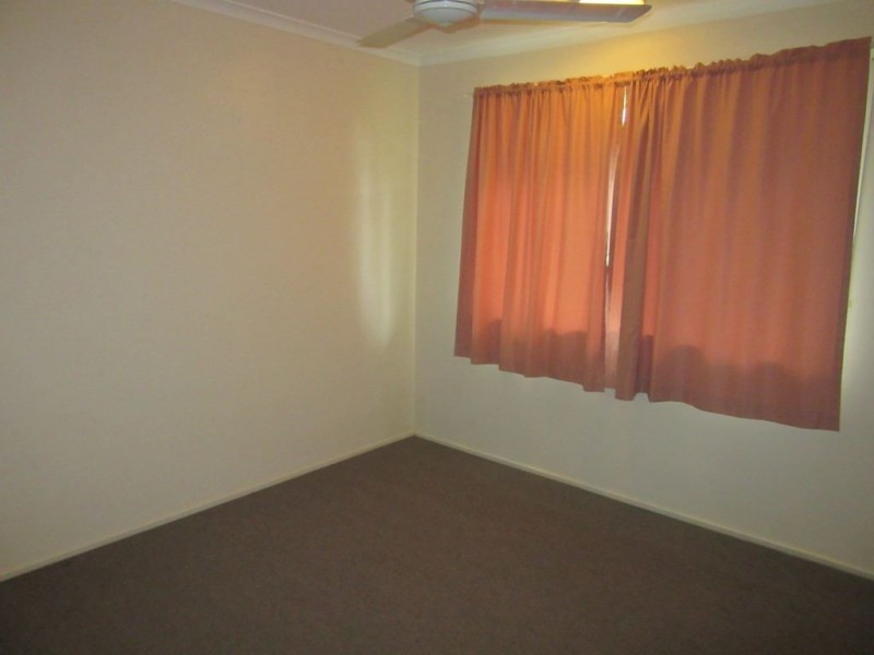 14 Churchill Ave, Ooralea QLD 4740