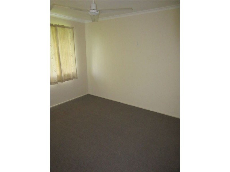 14 Churchill Ave, Ooralea QLD 4740