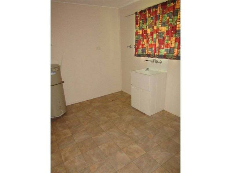 14 Churchill Ave, Ooralea QLD 4740