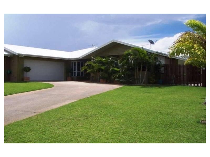 7 Portside Place, Shoal Point QLD 4750