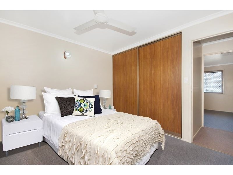 1/213 Evan Street, South Mackay QLD 4740