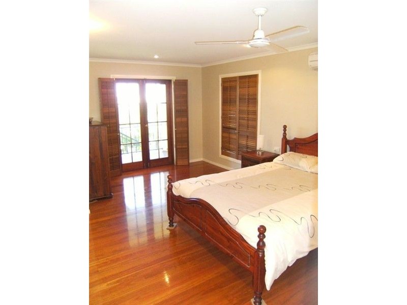 1 Palmview Court, Eimeo QLD 4740