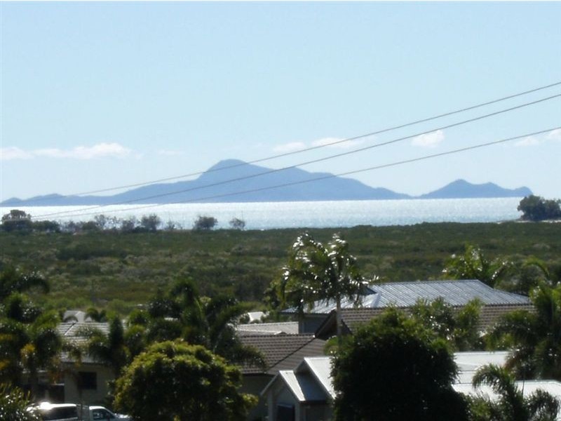 1 Palmview Court, Eimeo QLD 4740