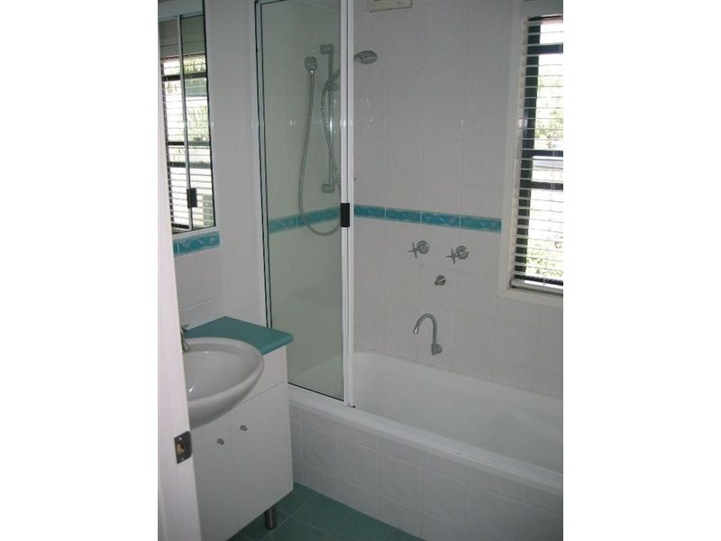 L9/3 Mango Ave, Eimeo QLD 4740